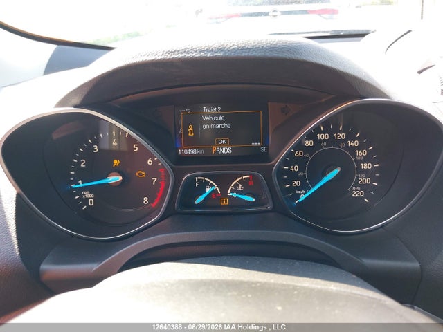 12640388 :رقم المزاد ، 1FMCU0HD3JUB90424 vin ، 2018 Ford Escape Sel مزاد بيع