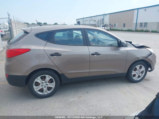 Продажа на аукционе авто 2012 Hyundai Tucson Gl, vin: KM8JT3AC2CU353192, номер лота: 12640402
