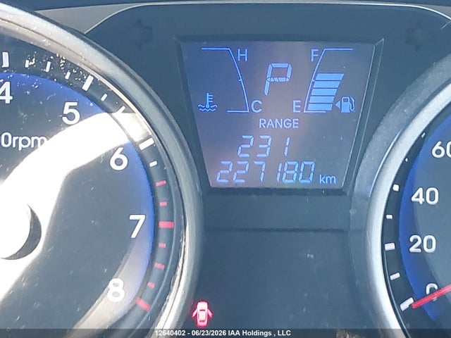 Продажа на аукционе авто 2012 Hyundai Tucson Gl, vin: KM8JT3AC2CU353192, номер лота: 12640402