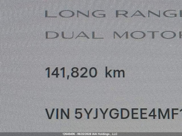 12640406 :رقم المزاد ، 5YJYGDEE4MF182027 vin ، 2021 Tesla Model Y Long Range مزاد بيع