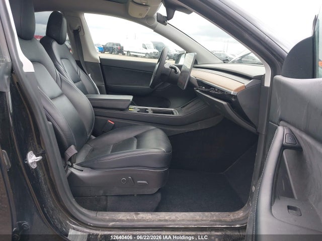 Tesla Model Y Long Range 2021 5YJYGDEE4MF182027 Image 5