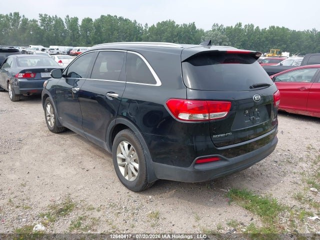 12640417 :رقم المزاد ، 5XYPGDA11HG270871 vin ، 2017 Kia Sorento 2.0l Lx Turbo مزاد بيع