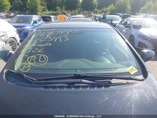 Aukcja sprzedaży 2015 Hyundai Elantra Gl/l/sport Appearance, vin: KMHDH4AE4FU323413, numer aukcji: 12640440