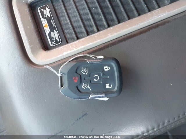 1GKS2HKJ1HR209976 GMC Yukon Xl Denali Denali