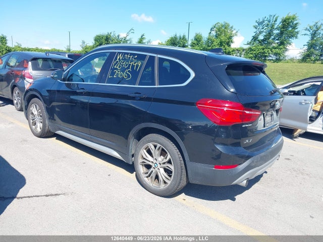 BMW X1 Xdrive28i 2018 WBXHT3C34J5L29065 Image 3
