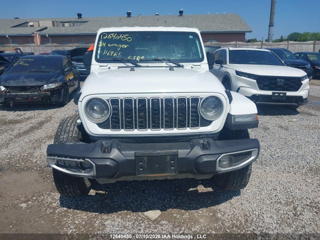 1C4PJXEN2RW116965 Jeep Wrangler 4-door Sahara