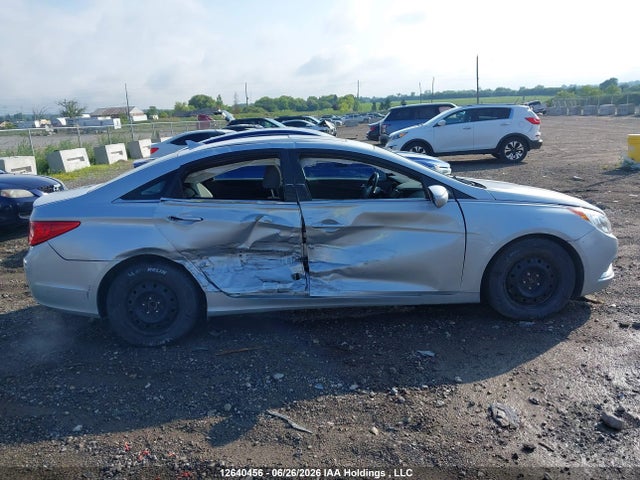 Продаж на аукціоні авто 2011 Hyundai Sonata Gls, vin: 5NPEB4AC0BH175824, номер лоту: 12640456