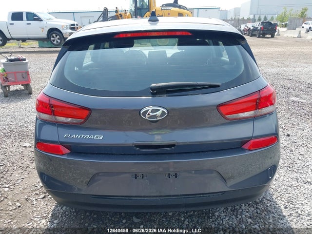 12640458 :رقم المزاد ، KMHH35LE1JU072331 vin ، 2018 Hyundai Elantra Gt Gl مزاد بيع