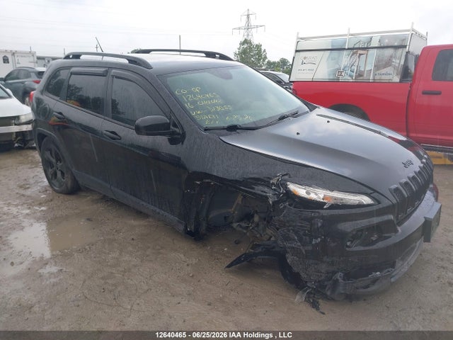 1C4PJMAS7GW313055 Jeep Cherokee Sport