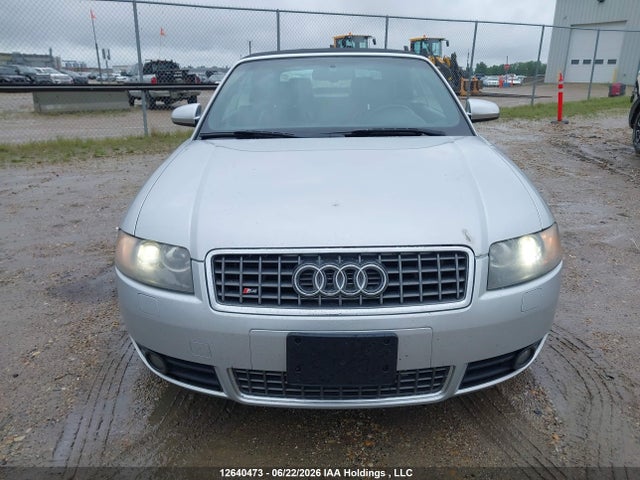 2005 Audi S4 მანქანა იყიდება აუქციონზე, vin: WUARL48H05K902081, აუქციონის ნომერი: 12640473
