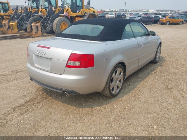 2005 Audi S4 მანქანა იყიდება აუქციონზე, vin: WUARL48H05K902081, აუქციონის ნომერი: 12640473