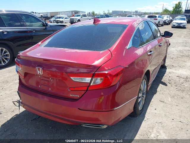 Продаж на аукціоні авто 2018 Honda Accord Touring, vin: 1HGCV1F98JA810158, номер лоту: 12640477