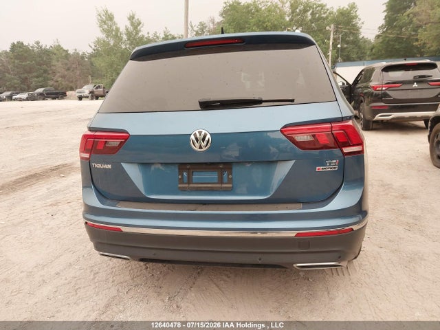 Volkswagen Tiguan 2018 3VV4B7AX1JM101841 Image 16