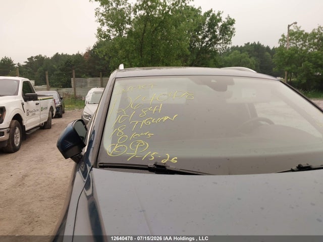 Volkswagen Tiguan 2018 3VV4B7AX1JM101841 Image 17