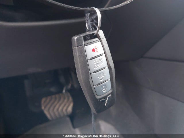 2025 Mitsubishi Outlander Le S-awc/se S-awc/sel S-awc მანქანა იყიდება აუქციონზე, vin: JA4J4VA82SZ613997, აუქციონის ნომერი: 12640483