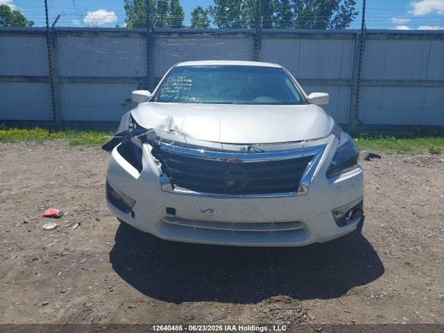 2013 Nissan Altima 2.5/2.5 S/2.5 Sl/2.5 Sv მანქანა იყიდება აუქციონზე, vin: 1N4AL3AP8DN417101, აუქციონის ნომერი: 12640486