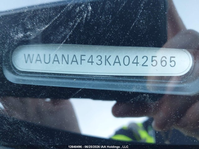 Продаж на аукціоні авто 2019 Audi A4 45 Komfort, vin: WAUANAF43KA042565, номер лоту: 12640496
