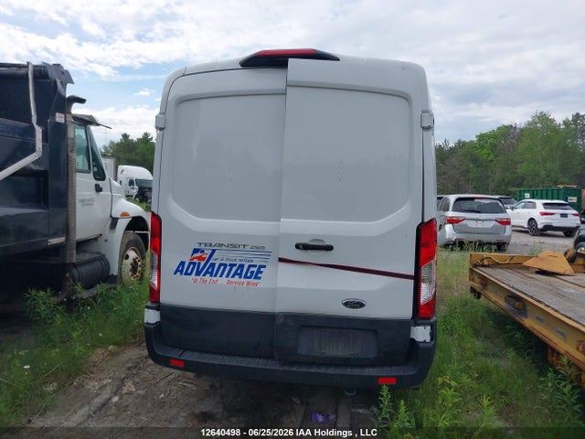 1FTBR1C82SKA31165 Ford Transit-250 Cargo