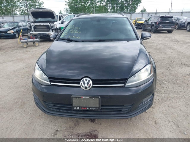 2016 Volkswagen Golf მანქანა იყიდება აუქციონზე, vin: 3VWC17AU1GM505120, აუქციონის ნომერი: 12640505