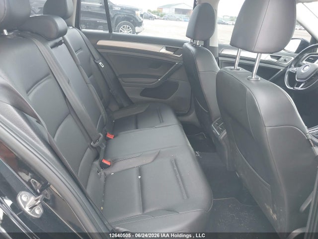 2016 Volkswagen Golf მანქანა იყიდება აუქციონზე, vin: 3VWC17AU1GM505120, აუქციონის ნომერი: 12640505