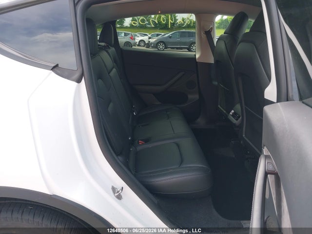 LRWYGDEEXRC669945 Tesla Model Y Long Range