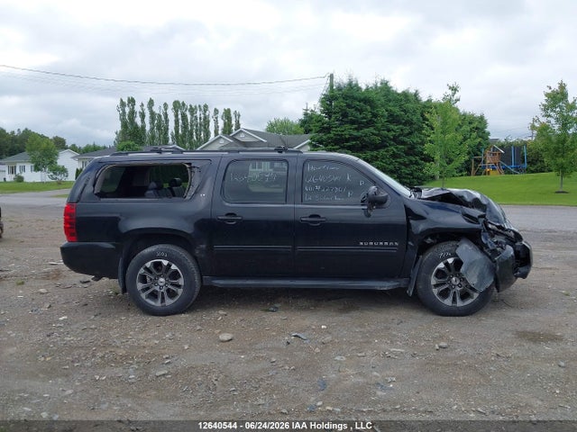 12640544 :رقم المزاد ، 1GNSKJE78CR227801 vin ، 2012 Chevrolet Suburban K1500 Lt مزاد بيع