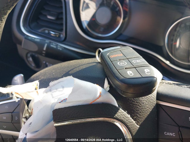 2C3CDZGGXJH133066 Dodge Challenger Gt