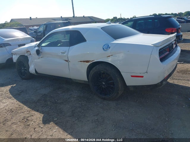 2C3CDZGGXJH133066 Dodge Challenger Gt
