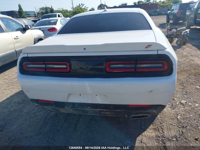 2C3CDZGGXJH133066 Dodge Challenger Gt
