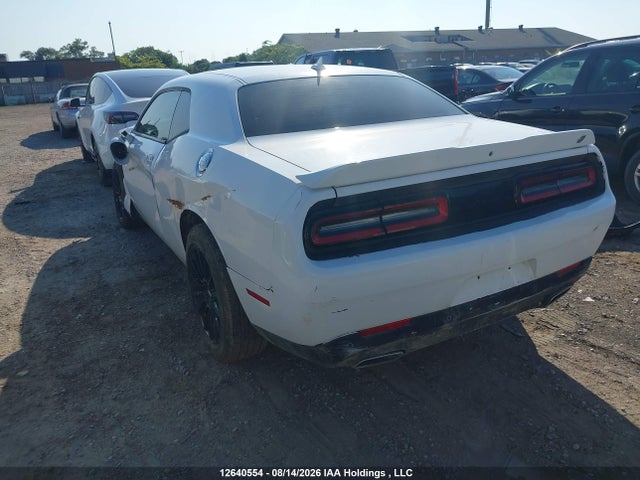 2C3CDZGGXJH133066 Dodge Challenger Gt