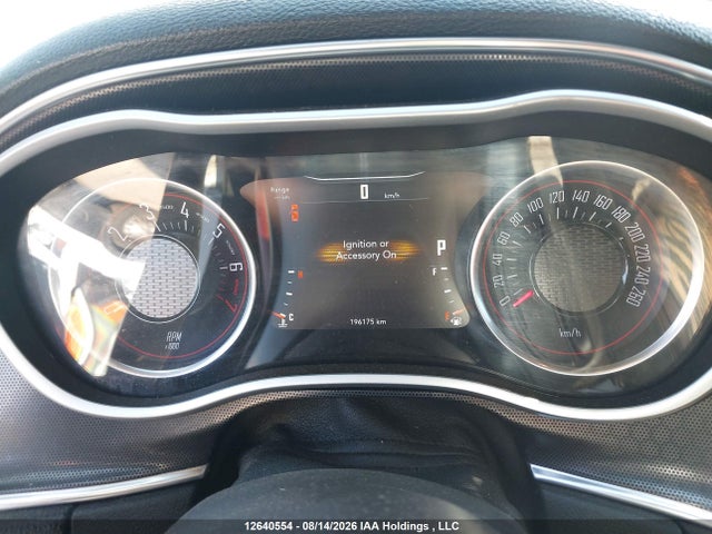2C3CDZGGXJH133066 Dodge Challenger Gt