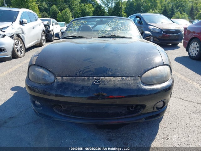 12640555 :رقم المزاد ، JM1NB3537X0117766 vin ، 1999 Mazda Miata مزاد بيع