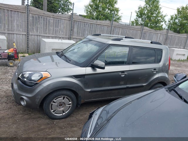 12640558 :رقم المزاد ، KNDJT2A62C7397474 vin ، 2012 Kia Soul مزاد بيع