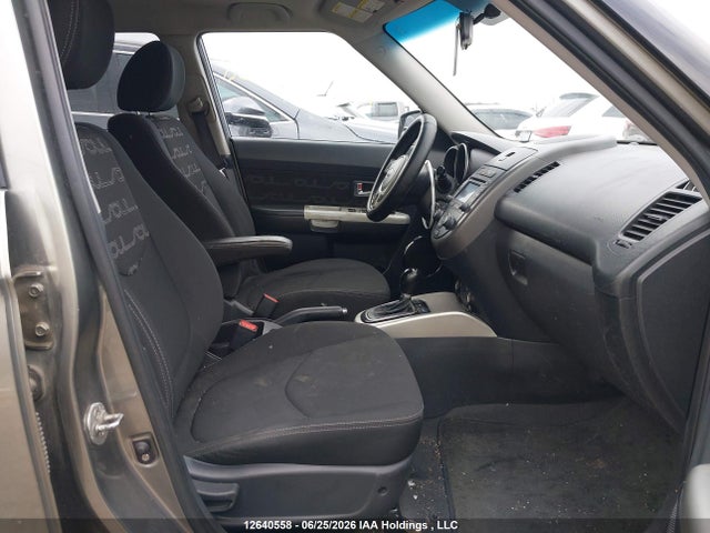 12640558 :رقم المزاد ، KNDJT2A62C7397474 vin ، 2012 Kia Soul مزاد بيع