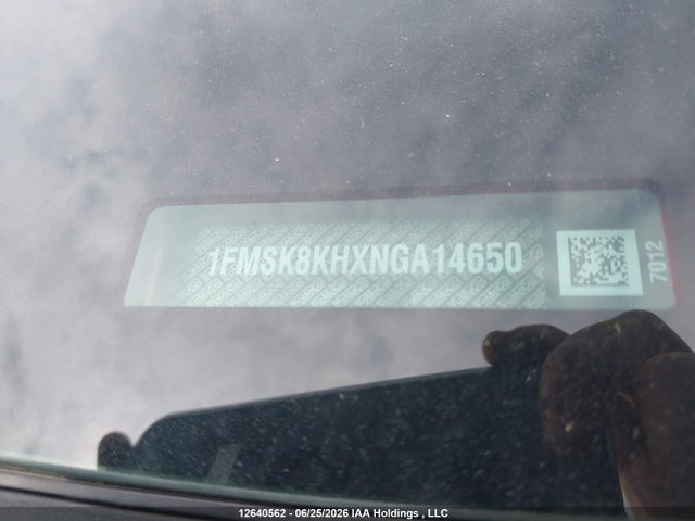 Продажа на аукционе авто 2022 Ford Explorer, vin: 1FMSK8KHXNGA14650, номер лота: 12640562