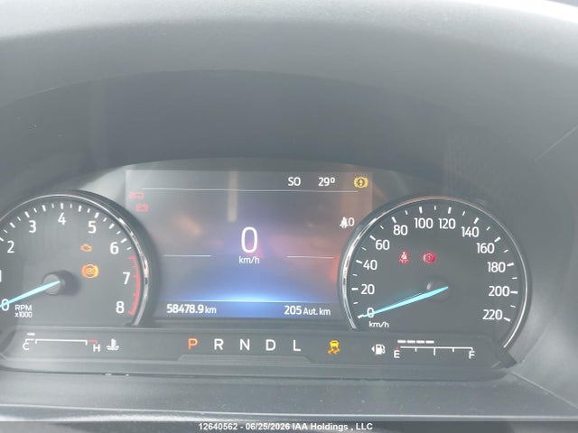 Продажа на аукционе авто 2022 Ford Explorer, vin: 1FMSK8KHXNGA14650, номер лота: 12640562
