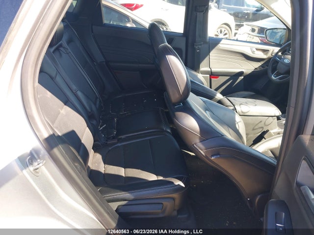 12640563 :رقم المزاد ، 1FMCU9JA6RUA51937 vin ، 2024 Ford Escape Platinum مزاد بيع