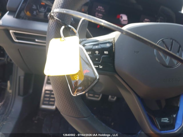 Volkswagen Golf R 2026 WVWKF7CD0TW200165 Image 11