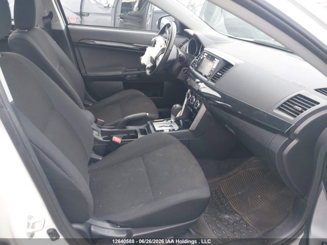 12640588 :رقم المزاد ، JA32U2FU2HU604607 vin ، 2017 Mitsubishi Lancer Es مزاد بيع