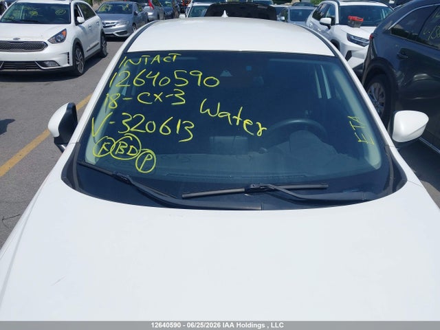 Mazda CX-3 2018 JM1DKFB76J0320613 Image 17
