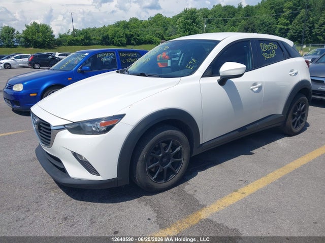 Mazda CX-3 2018 JM1DKFB76J0320613 Image 2
