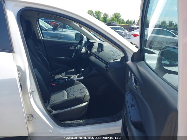 Mazda CX-3 2018 JM1DKFB76J0320613 Image 5