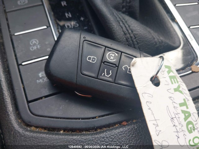 12640592 :رقم المزاد ، 3VWG57BU7KM007775 vin ، 2019 Volkswagen Jetta Sel Premium مزاد بيع