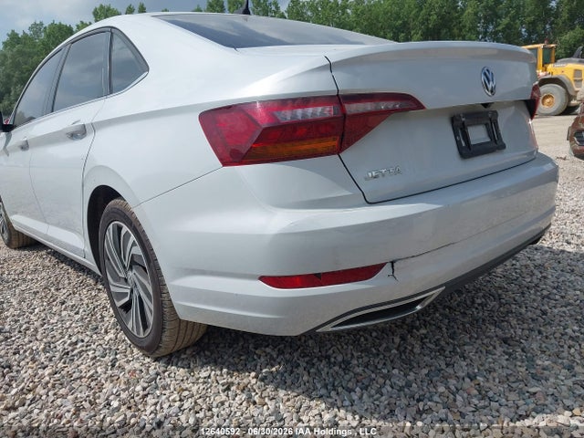 12640592 :رقم المزاد ، 3VWG57BU7KM007775 vin ، 2019 Volkswagen Jetta Sel Premium مزاد بيع