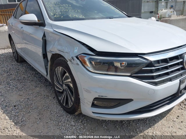 12640592 :رقم المزاد ، 3VWG57BU7KM007775 vin ، 2019 Volkswagen Jetta Sel Premium مزاد بيع