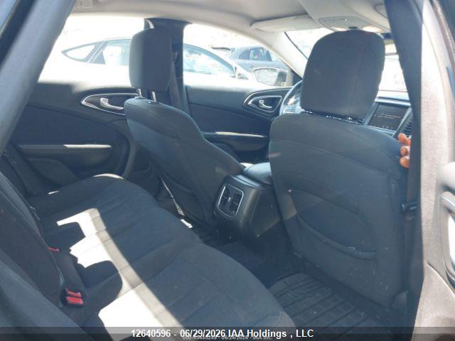 Chrysler 200 Limited 2015 1C3CCCAB7FN728713 Image 9