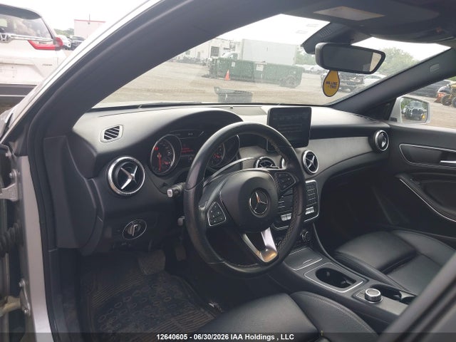 WDDSJ4GB5JN562684 Mercedes-Benz CLA 250 4MATIC