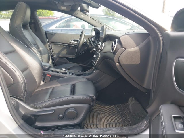 WDDSJ4GB5JN562684 Mercedes-Benz CLA 250 4MATIC