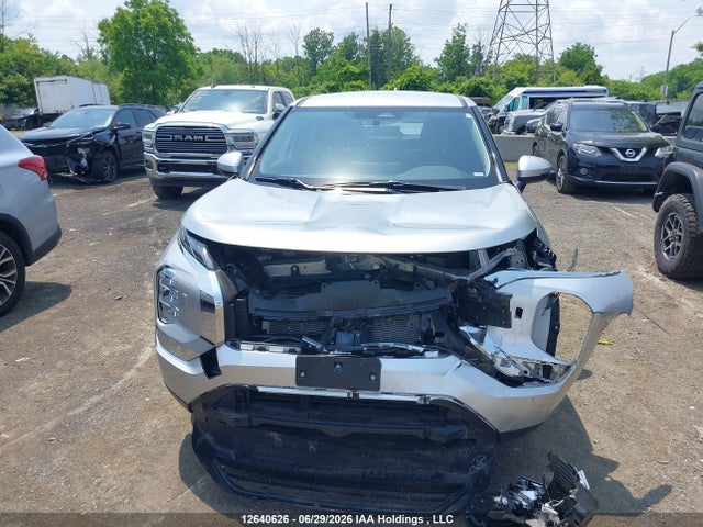 Продаж на аукціоні авто 2025 Mitsubishi Outlander Es, vin: JA4J4UA87SZ626559, номер лоту: 12640626
