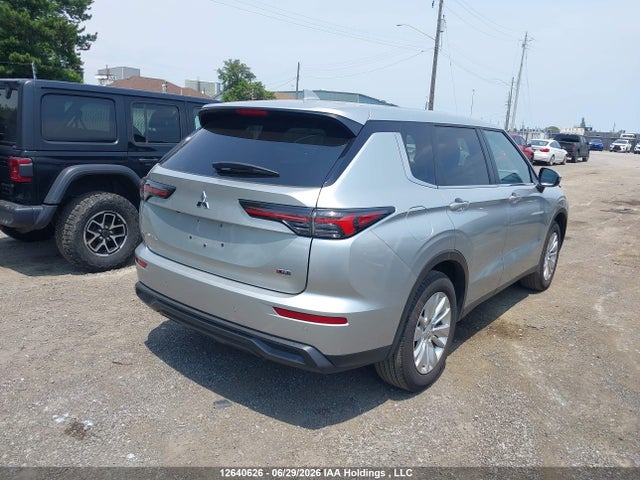 Продаж на аукціоні авто 2025 Mitsubishi Outlander Es, vin: JA4J4UA87SZ626559, номер лоту: 12640626
